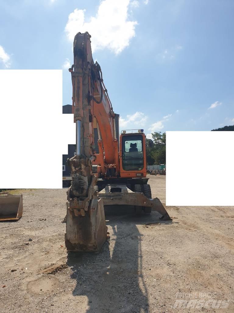 Doosan DX210WA Hjulgrävare