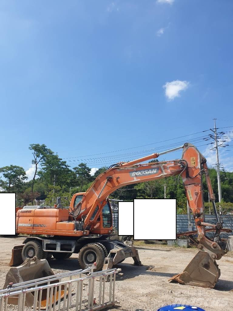 Doosan DX210WA Hjulgrävare