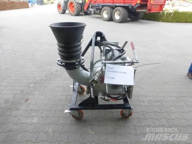 Vredo FT 4200 Fast- och kletgödselspridare