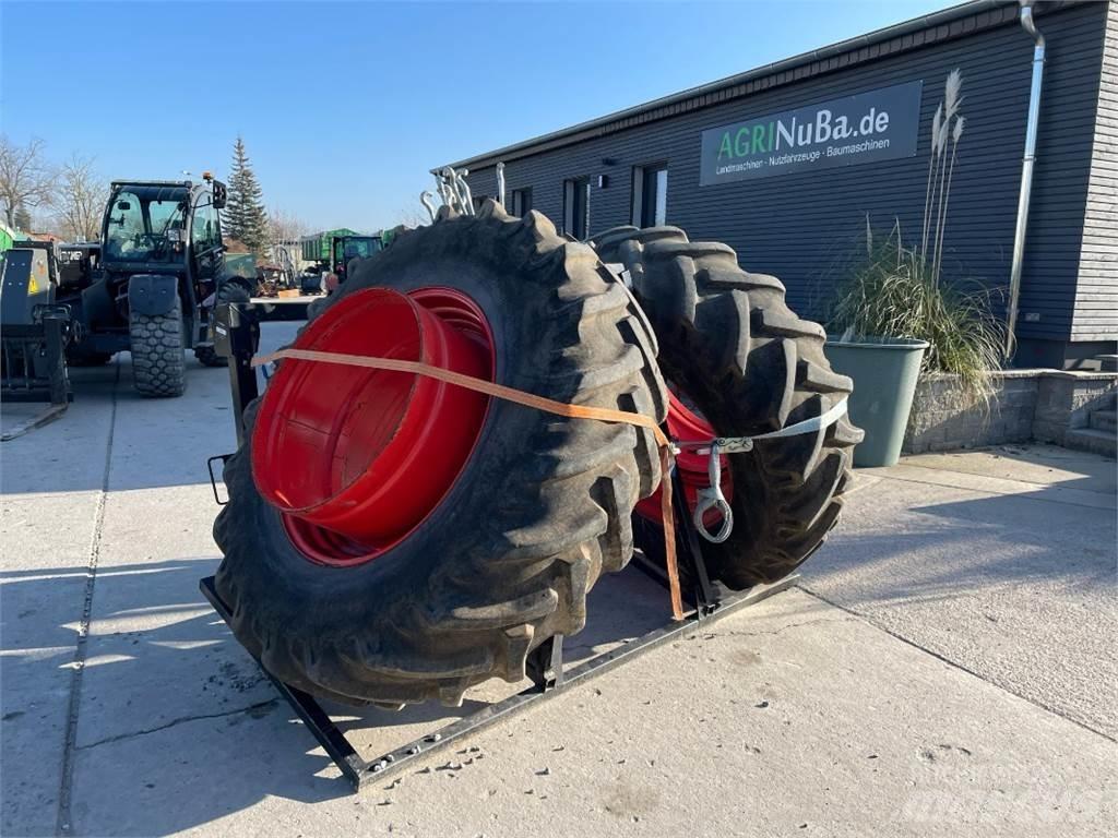 Stomil 20.8 R 38 Däck, hjul och fälgar