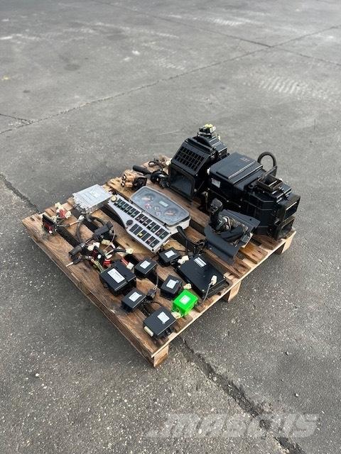 Doosan DL 400 Elektronik