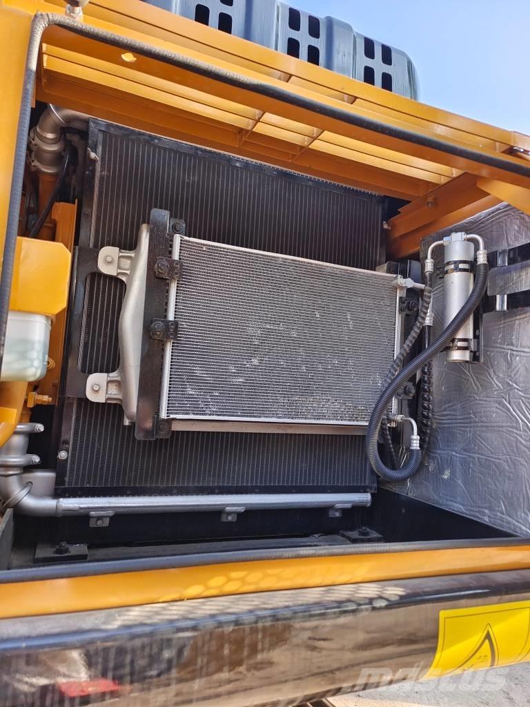 Sany SY 215 C Bandgrävare