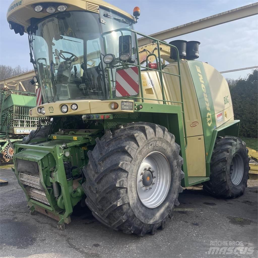 Krone BIG X 700 Självgående fälthackar