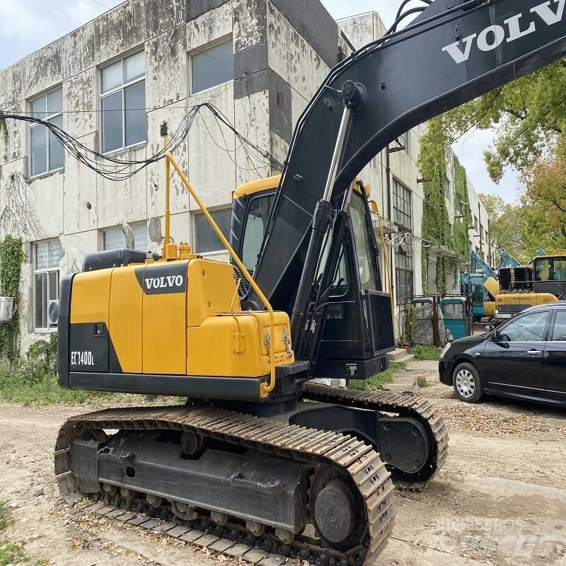 Volvo EC 140 DL Bandgrävare