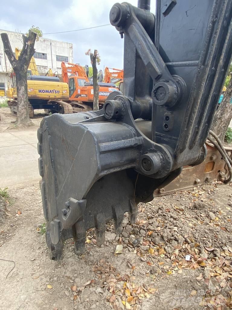 Volvo EC 140 DL Bandgrävare