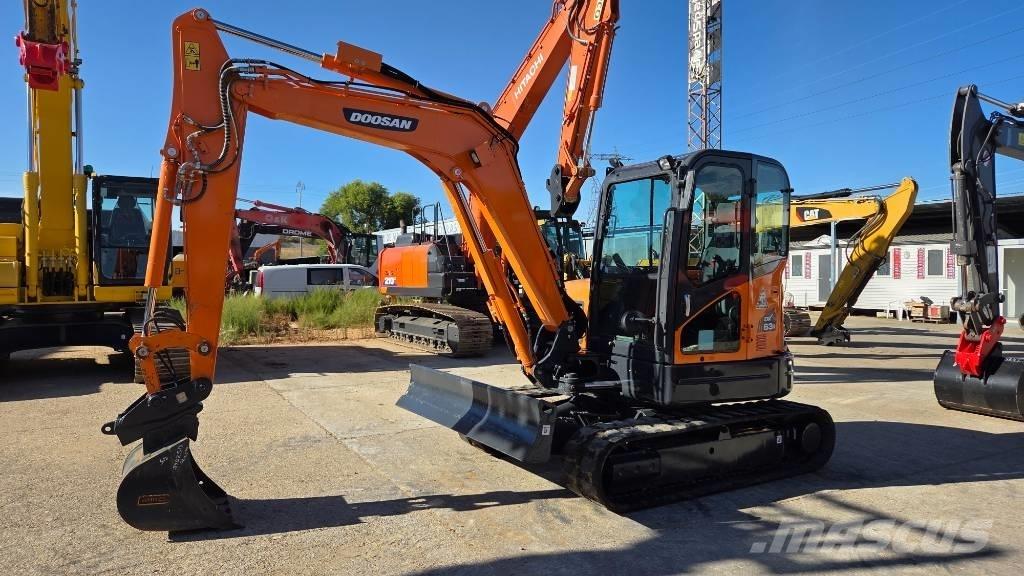 Doosan DX 63 R Minigrävare < 7t