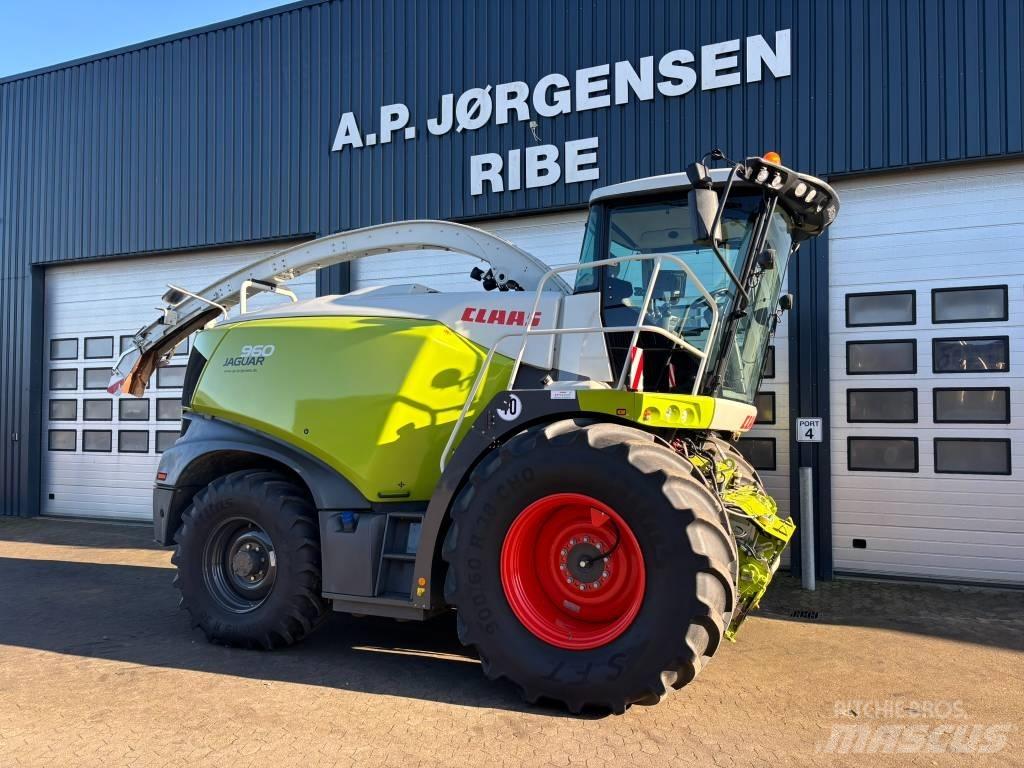CLAAS Jaguar 960 4WD Självgående fälthackar