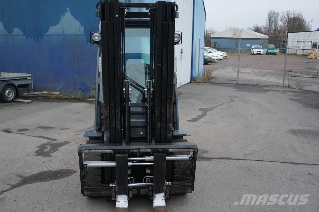 Toyota 52-8FDF30 Dieselmotviktstruckar