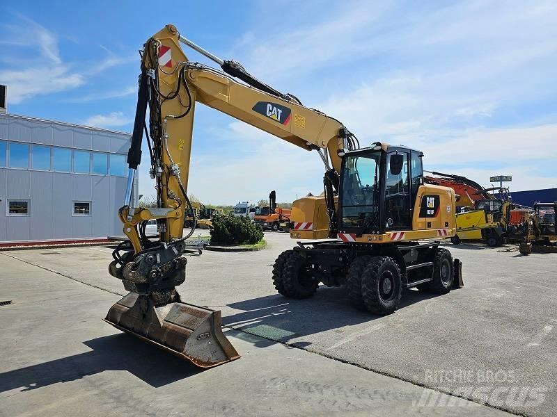 CAT M 318 F Hjulgrävare