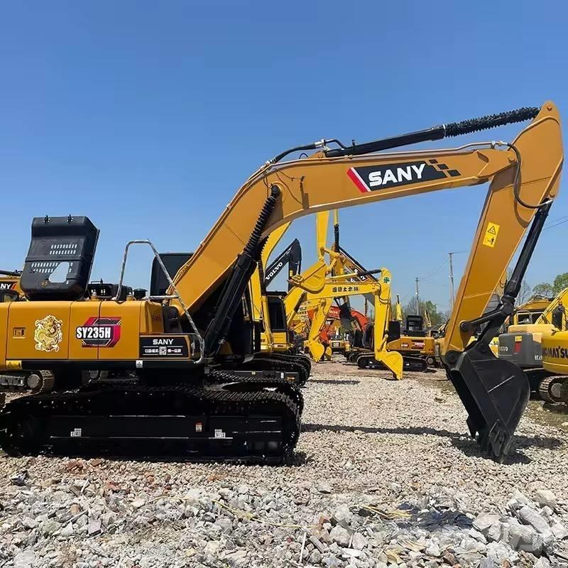 Sany SY 235 H Bandgrävare
