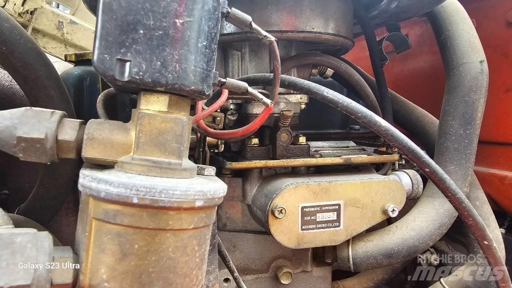 Nissan Datsun TV135 Gasolmotviktstruckar