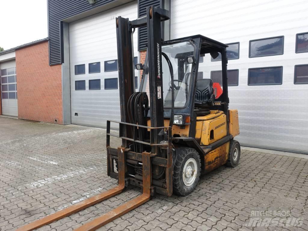 Jungheinrich DFG 25 Dieselmotviktstruckar
