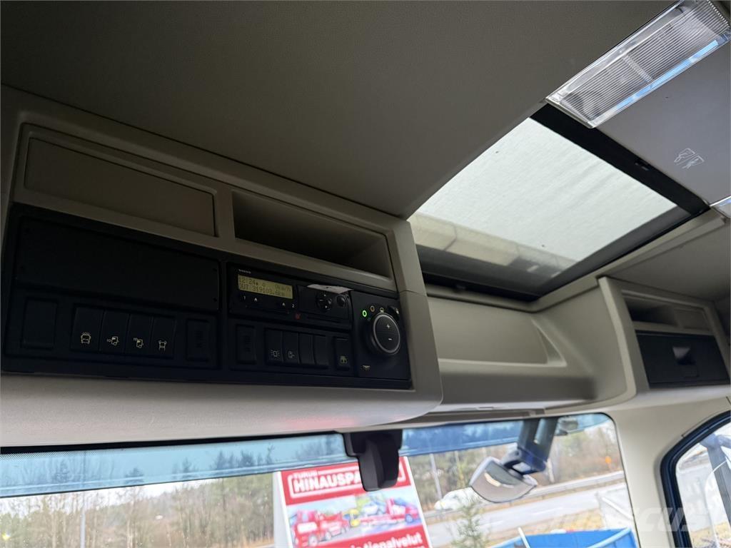 Volvo FH540 8X4 Kranbilar