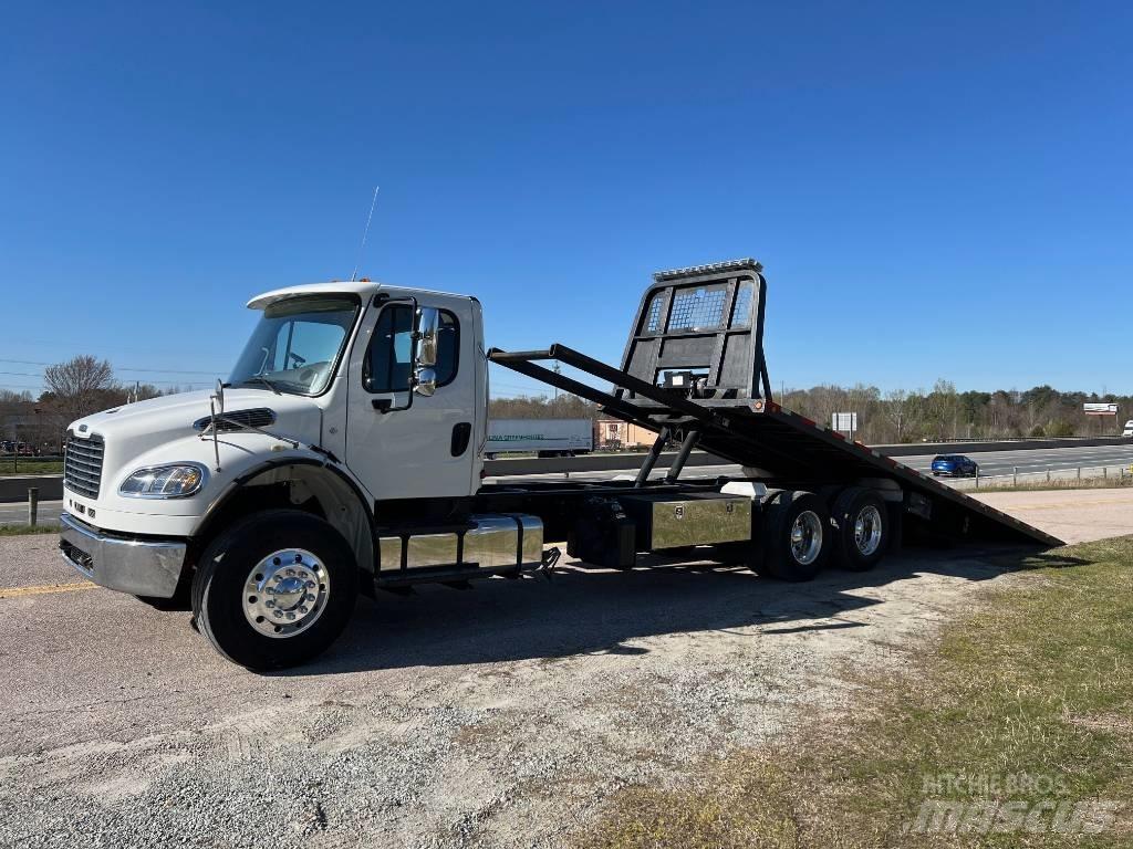 Freightliner M2 Bärgningsbilar