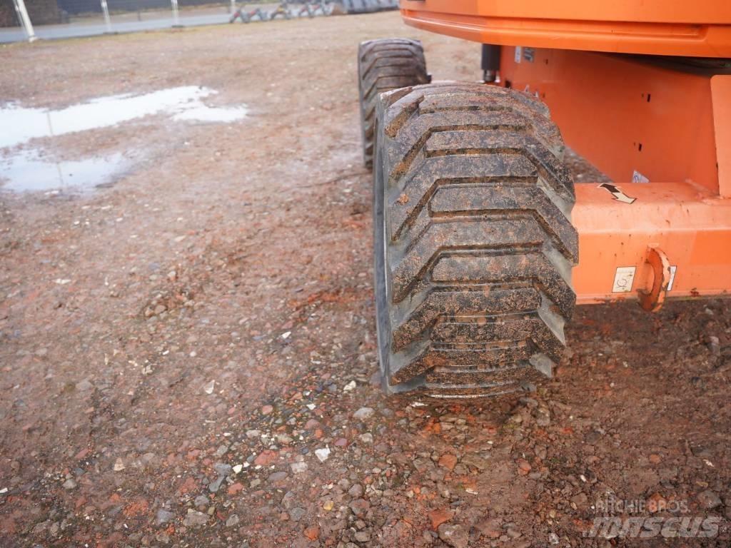 JLG 520 AJ Bomliftar