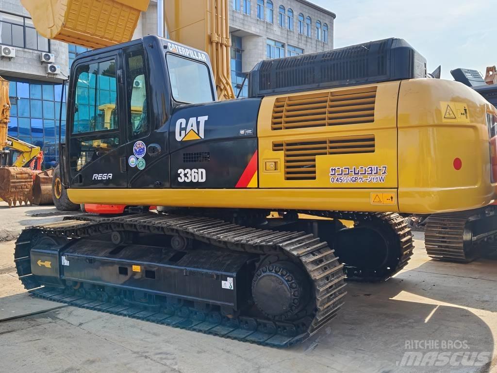 CAT 336 D Bandgrävare