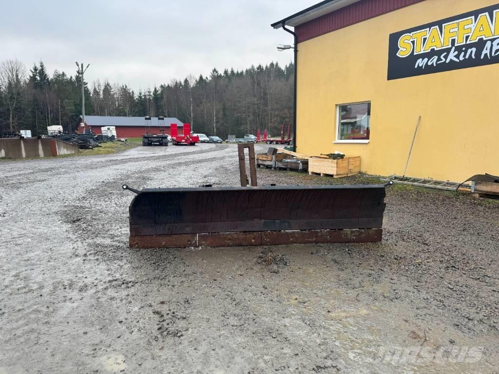 Holms 3.0M Snöblad och plogar