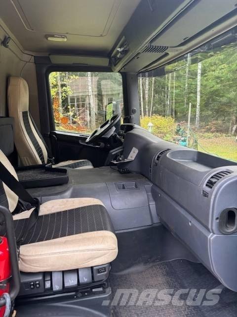Scania P 230 Skåpbilar