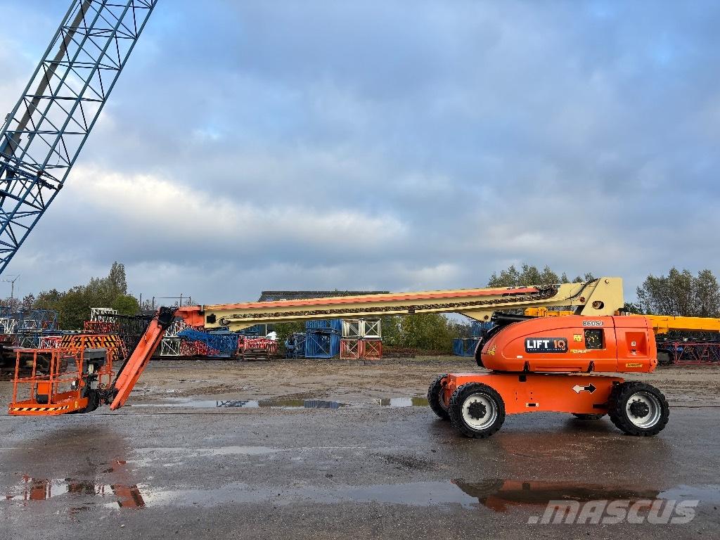JLG 860 SJ Teleskop bomliftar