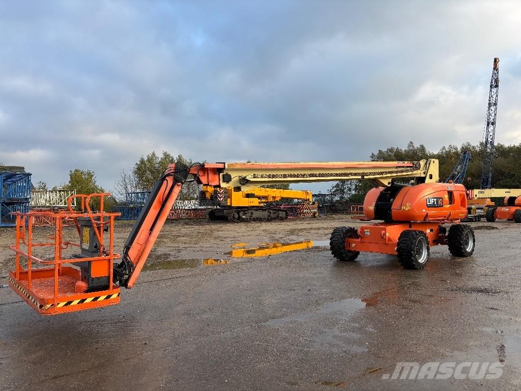 JLG 860 SJ Teleskop bomliftar
