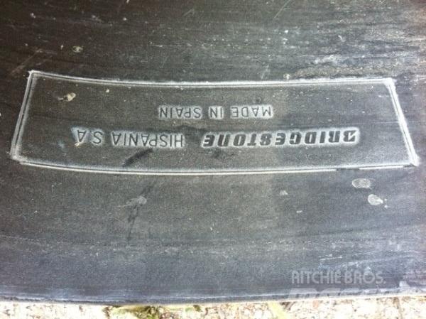 Bridgestone 800 Entreprenad - Övrigt