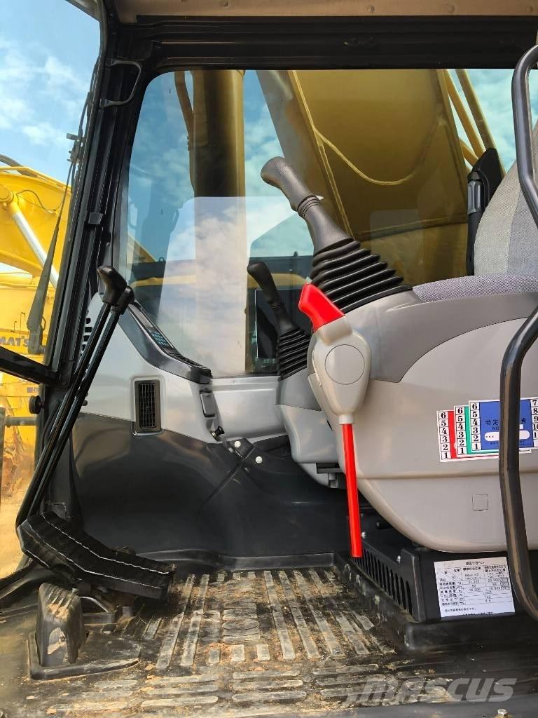 Komatsu 350 Bandgrävare