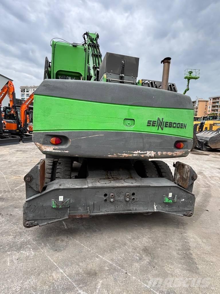 Sennebogen 821 M Avfalls / industri hantering