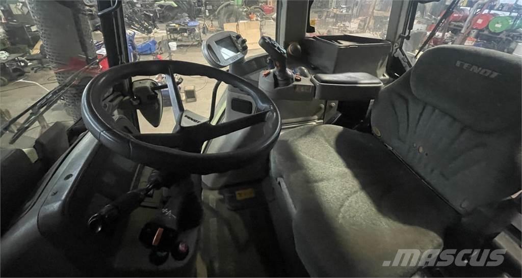 Fendt 820 Vario Traktorer