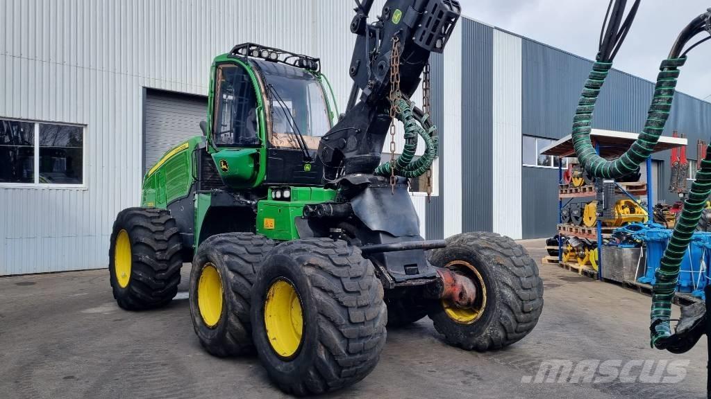 John Deere 1270 G Skördare