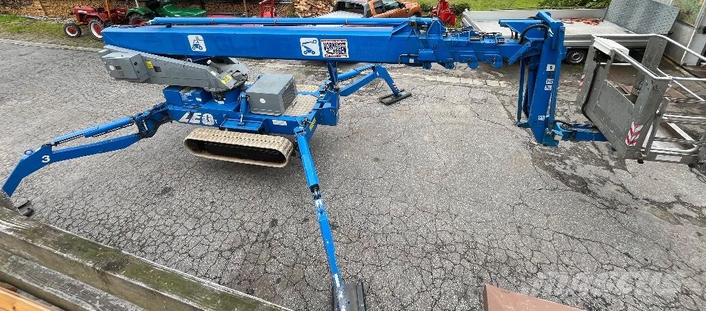 Teupen Leo 30 T Teleskop bomliftar