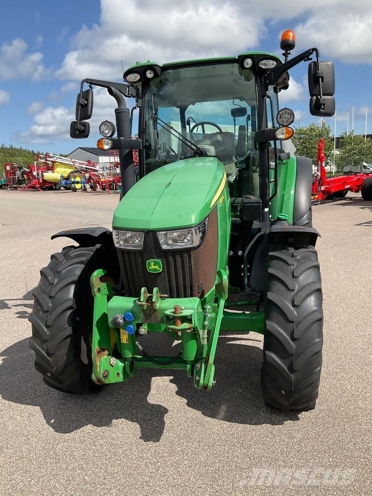 John Deere 5100 R Traktorer