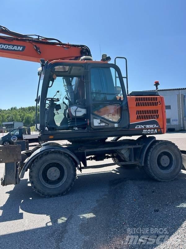 Doosan DX 160 w-5 Hjulgrävare