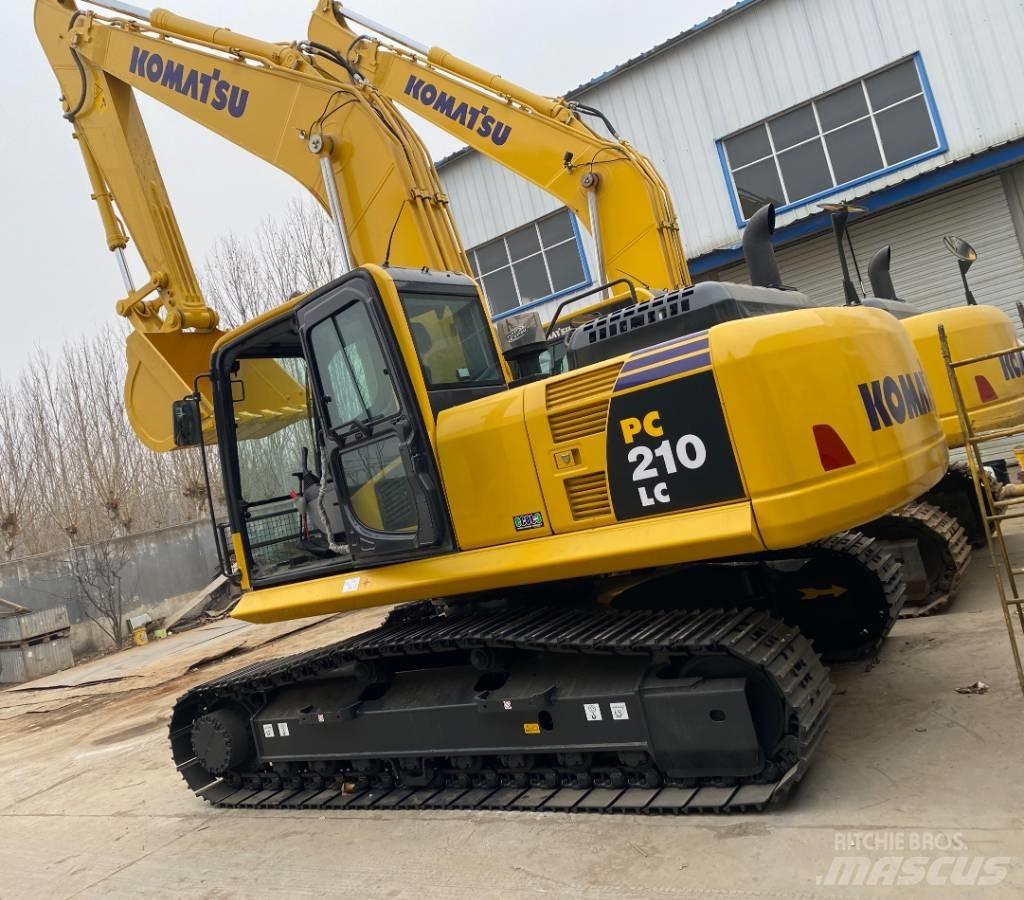 Komatsu PC210LC-8M0 Bandgrävare