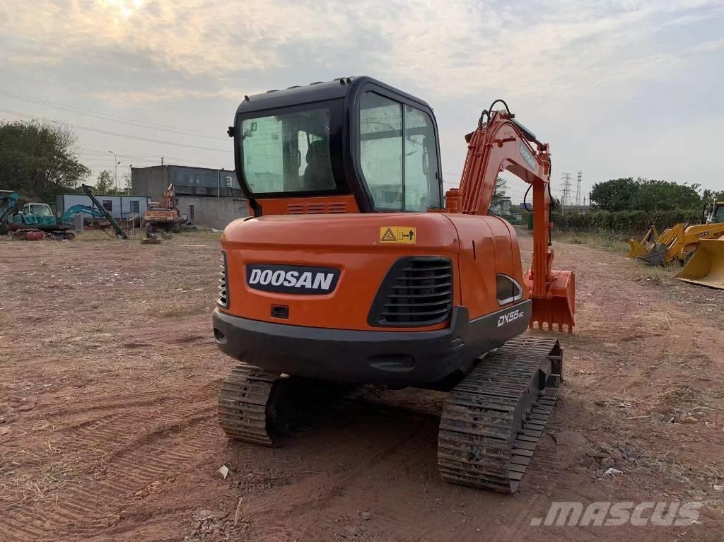 Doosan DX 55 Minigrävare < 7t