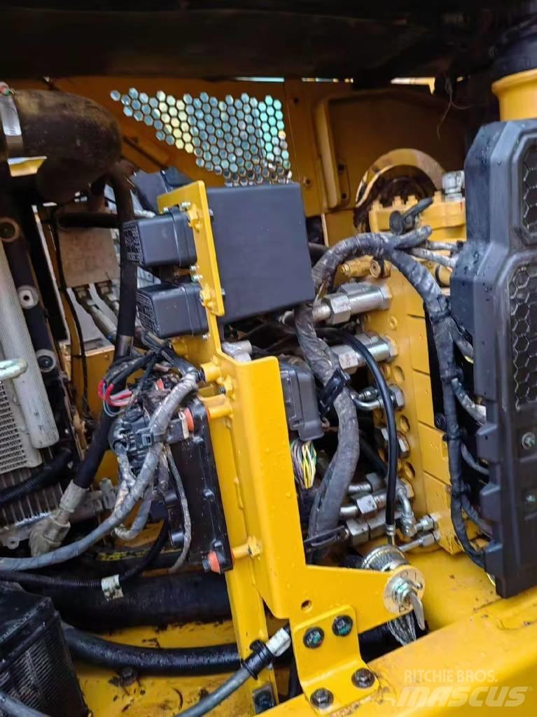 CAT 307.5 Minigrävare < 7t