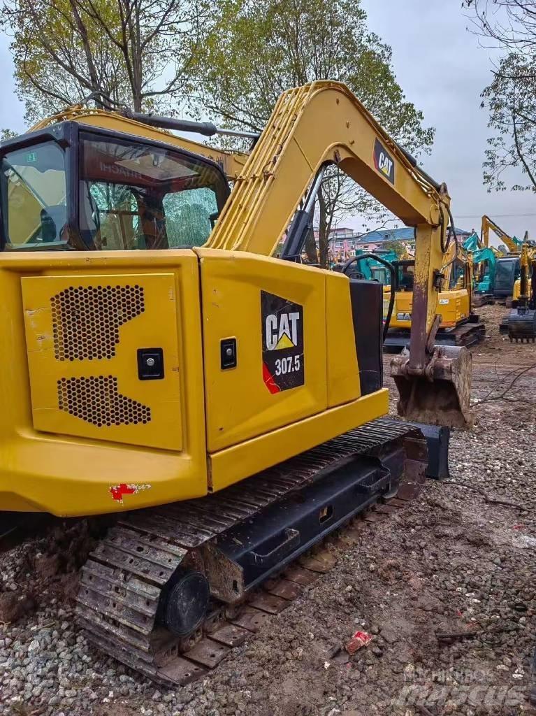 CAT 307.5 Minigrävare < 7t
