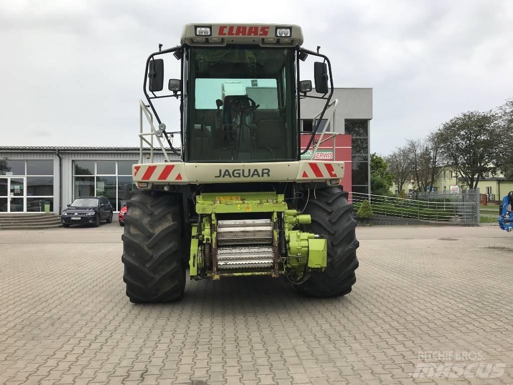 CLAAS JAGUAR 900 Självgående fälthackar