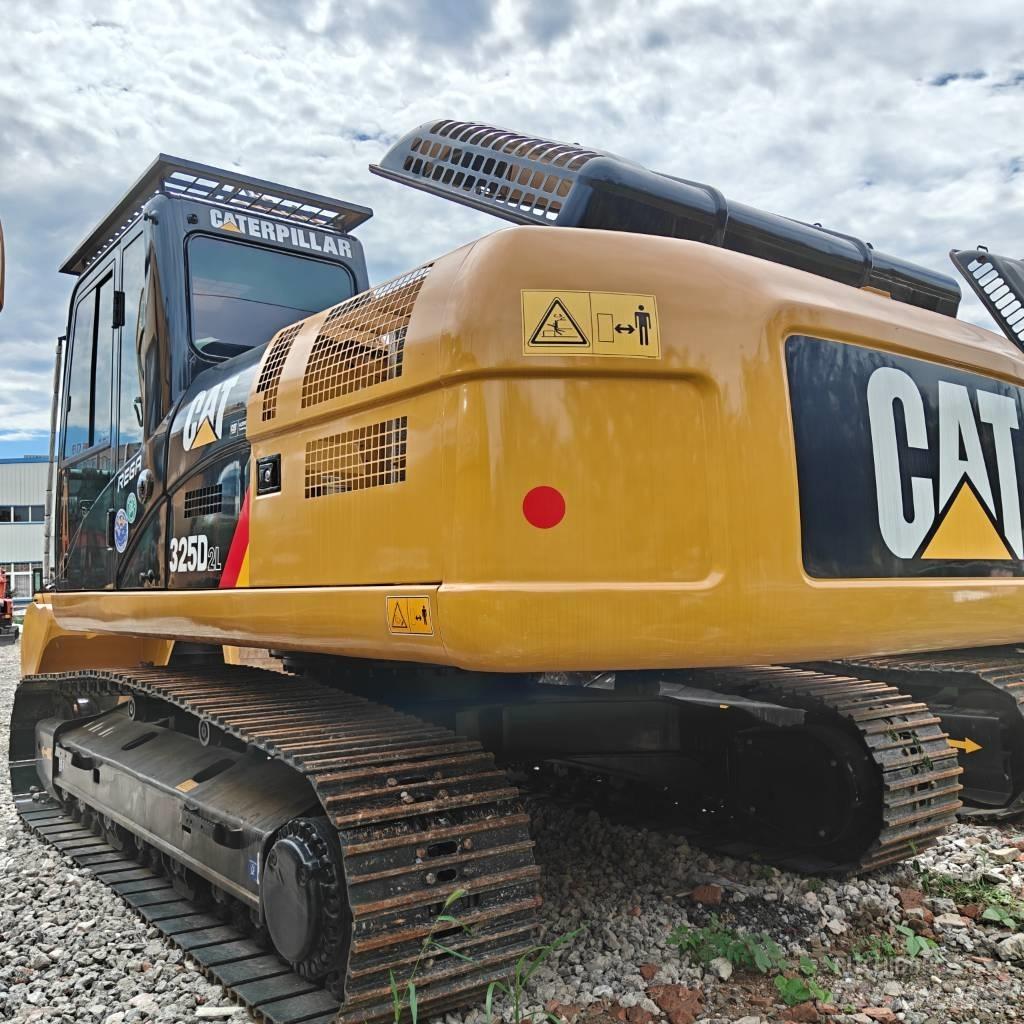 CAT 325D Bandgrävare