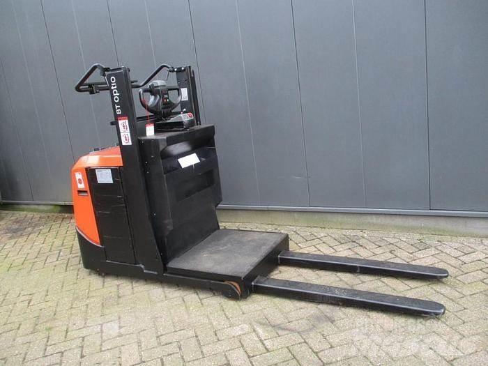 Toyota OSE 100W Plocktruck, låglyftande