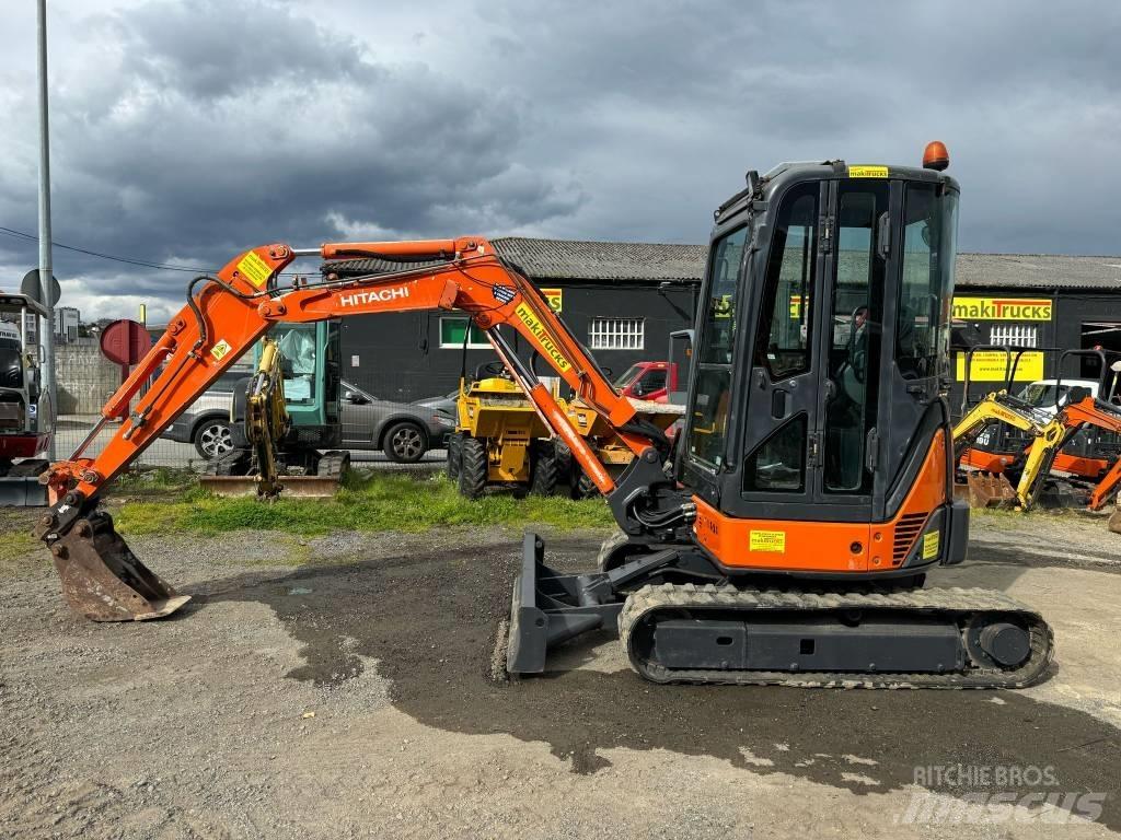 Hitachi ZX 30 U-2 Minigrävare < 7t