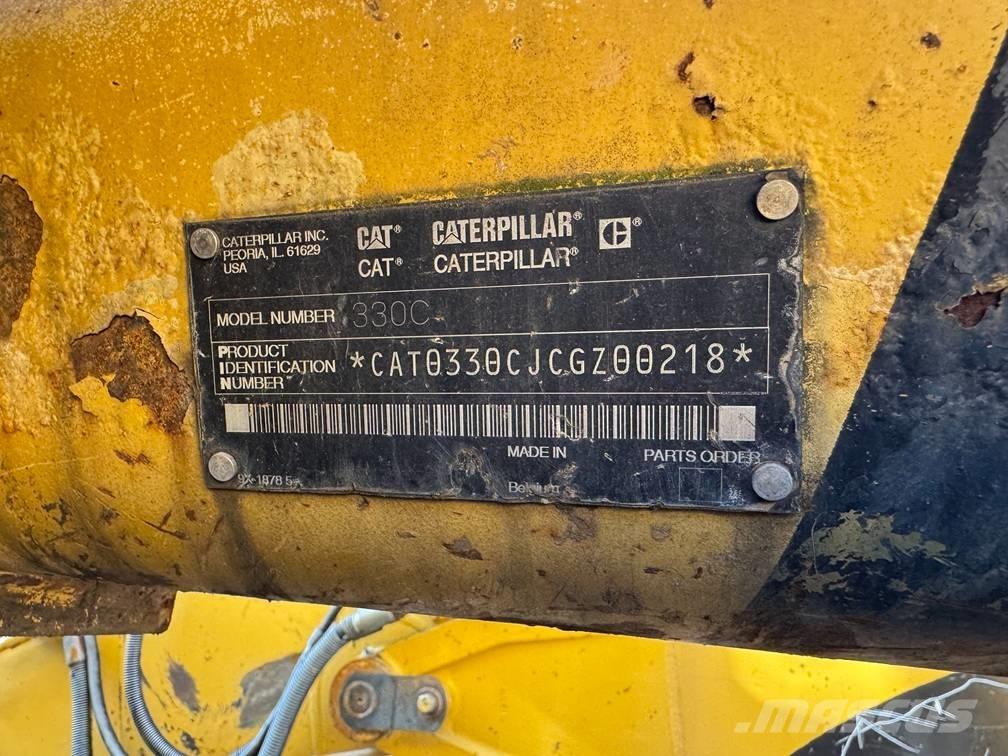 CAT 330 CL FOR PARTS Bandgrävare