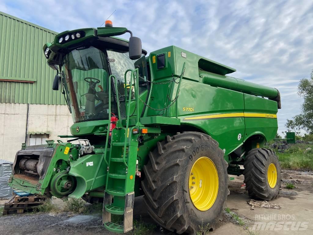 John Deere S770 Skördetröskor