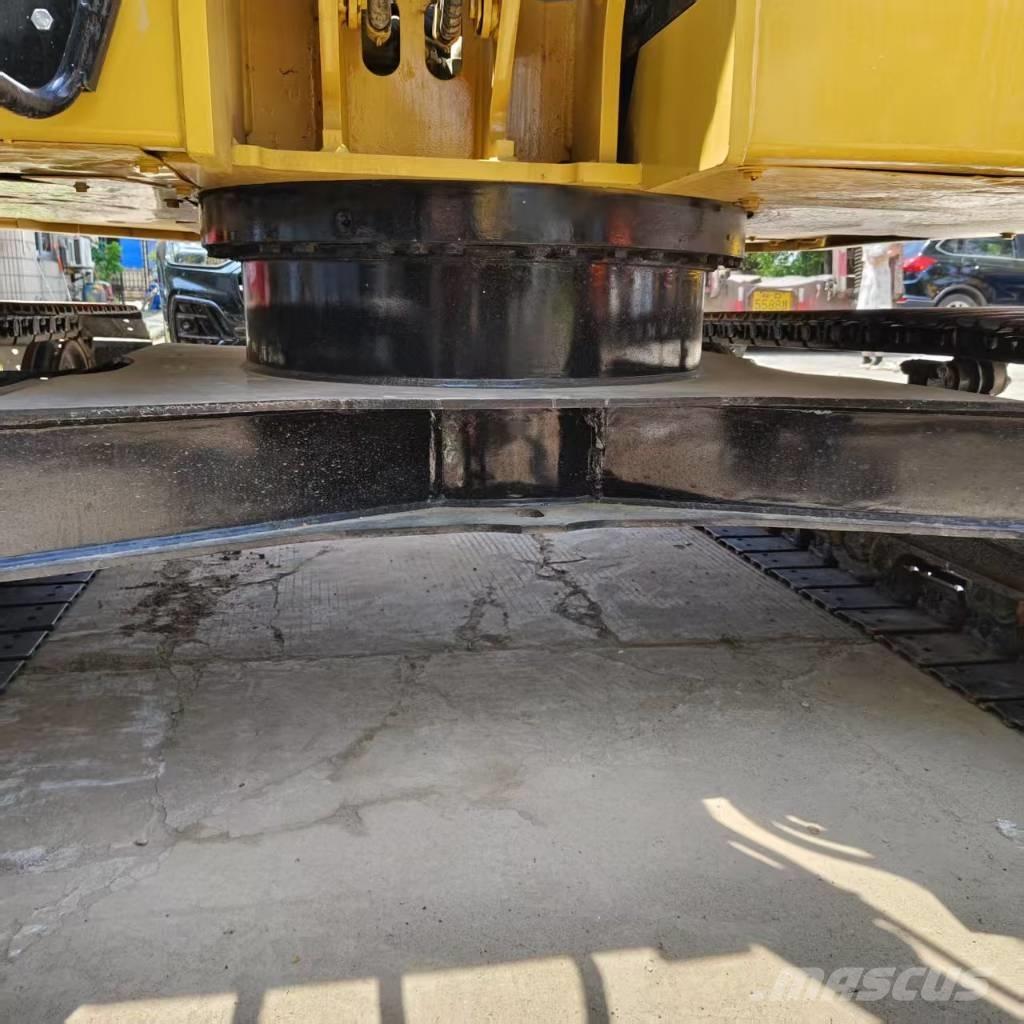 CAT 310 Bandgrävare