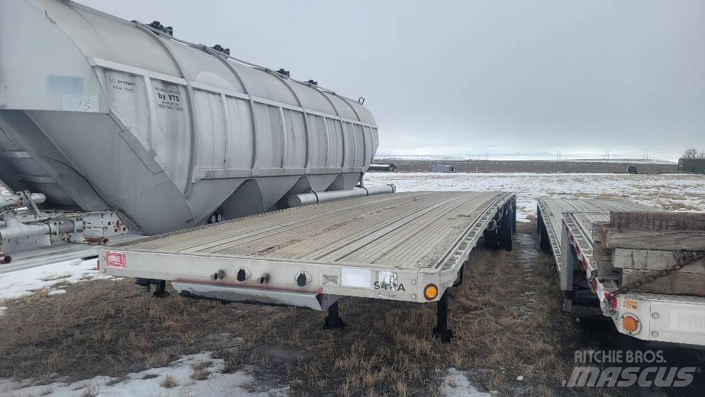 Reitnouer 48' Flatbed Flaksläp