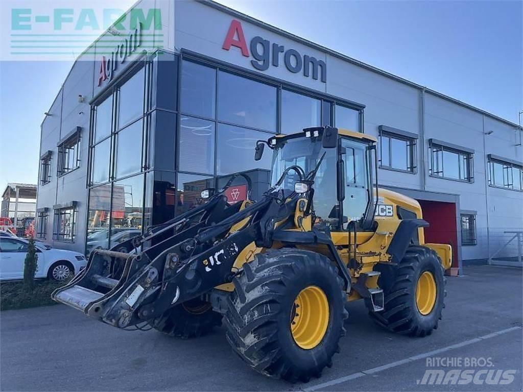 JCB 427 ht agri Minigrävare < 7t