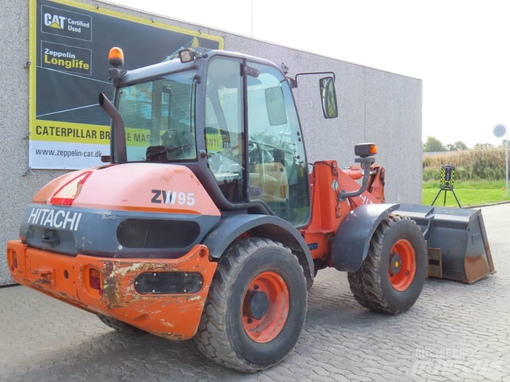 Hitachi ZX 95 Hjullastare
