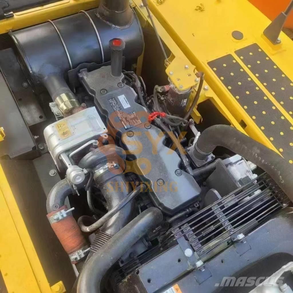 Komatsu PC 240 LC-8 Bandgrävare