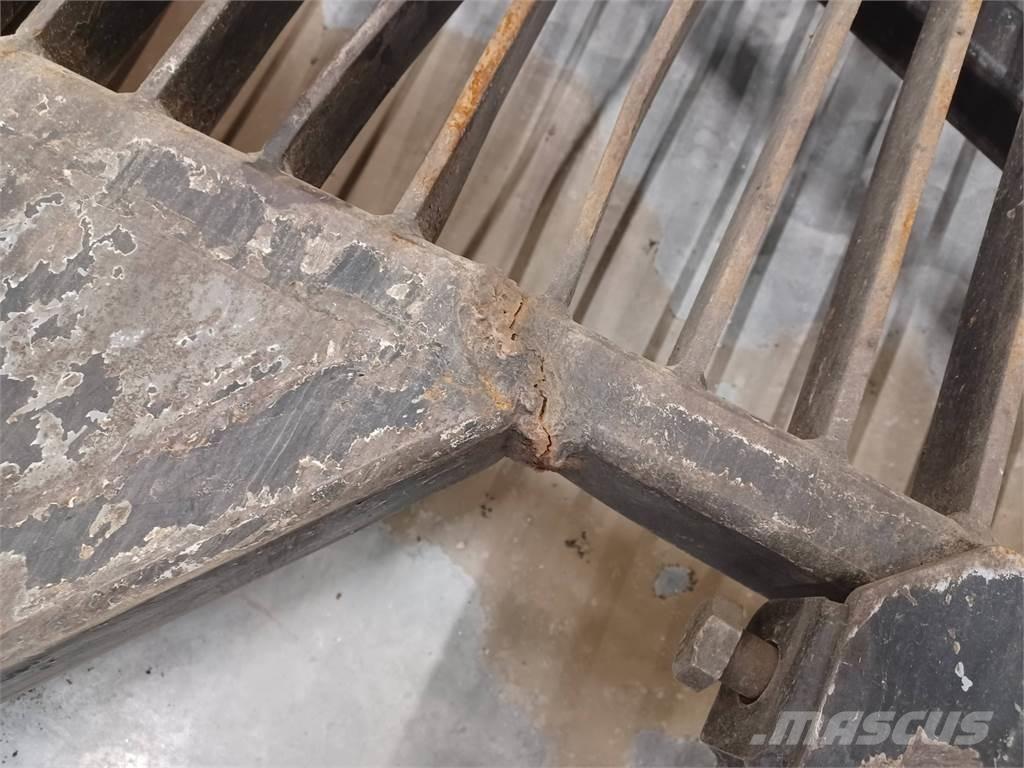 Komatsu 890.3 Redskap till skogsmaskiner
