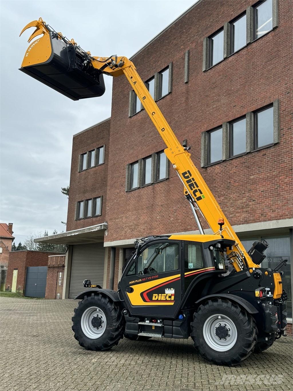 Dieci Agri plus 42.7 Redskapsbärare för lantbruk