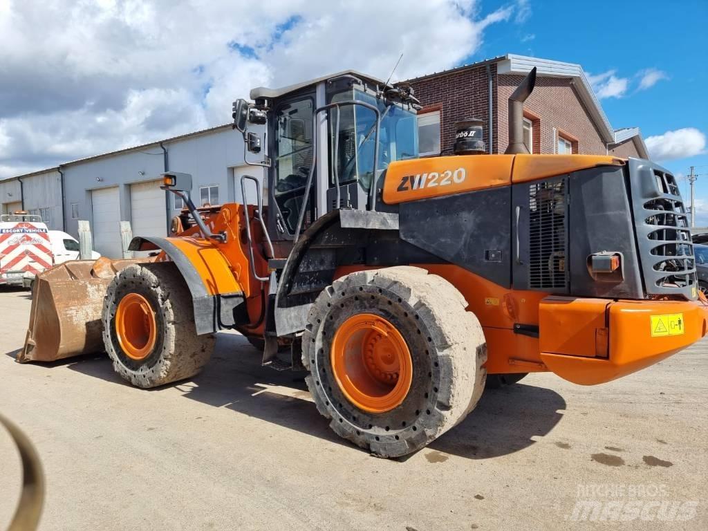 Hitachi ZW 220 Hjullastare